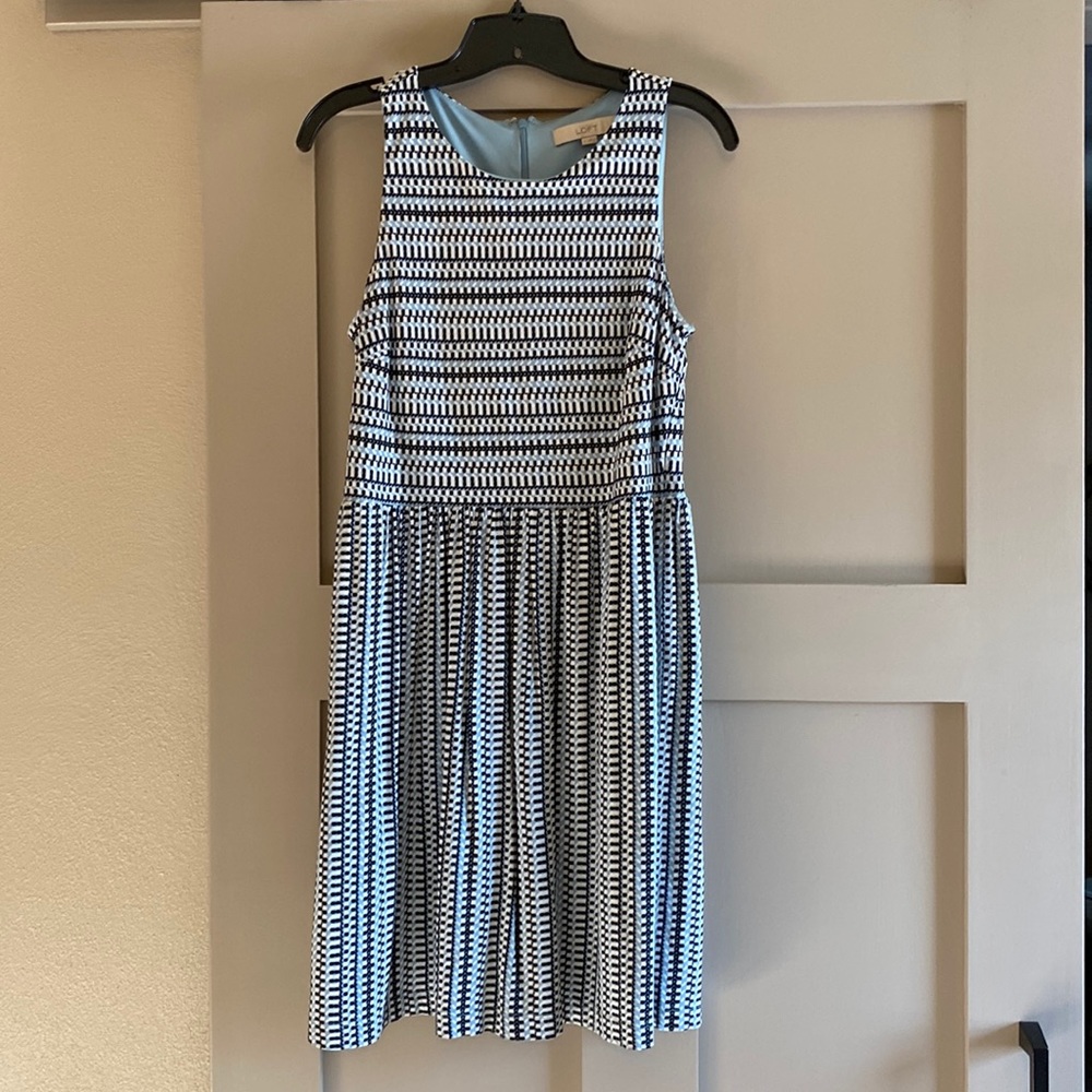 Sleeveless summer dress